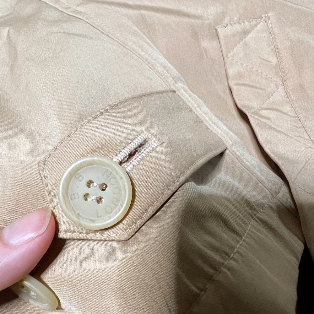 Burberry Trench Coat - Picture 5 of 15